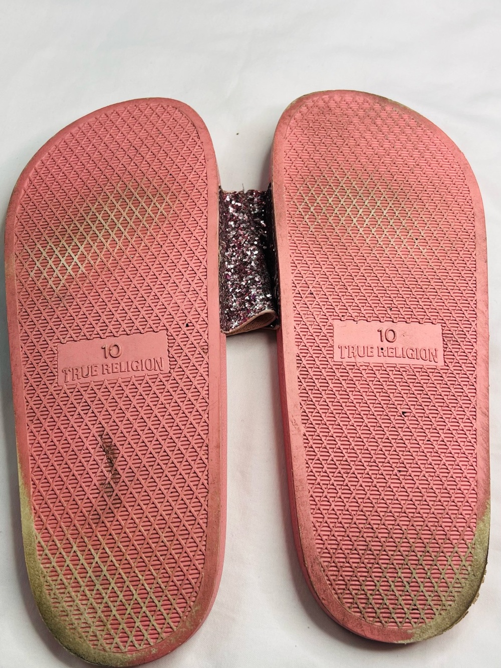 True Religion Pink Glitter Logo Slide Sandals - Picture 4 of 4